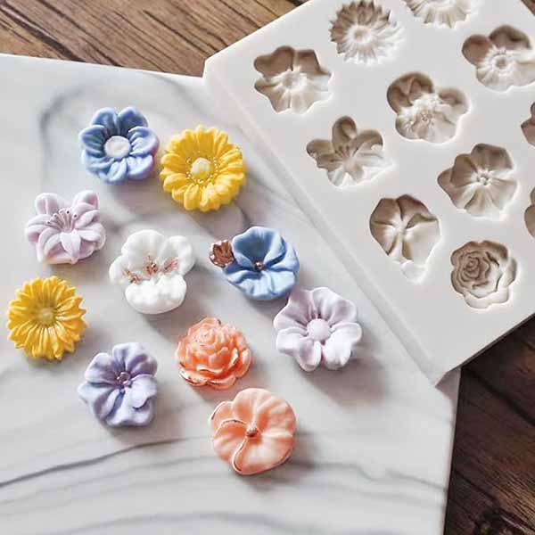 11 Flowers Cavities Silicone Mould