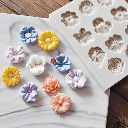 11 Flowers Cavities Silicone Mould