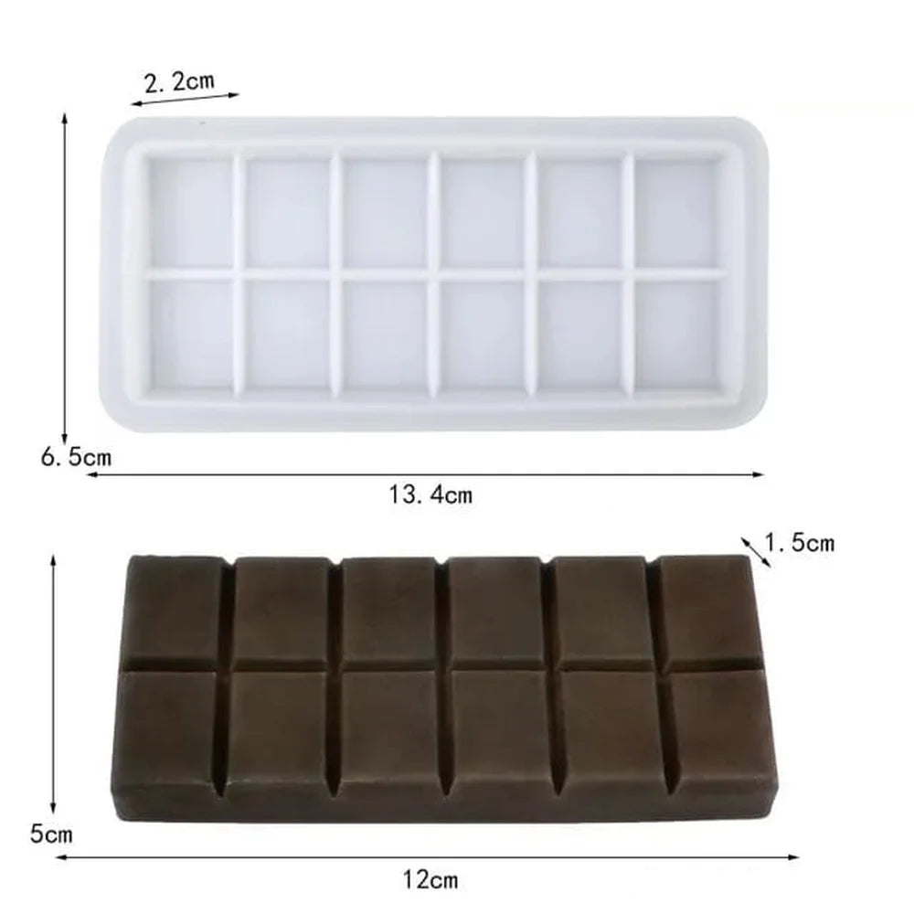 An image showing a silicone chocolate bar mold and a chocolate bar. The mold, positioned above the chocolate, is white with multiple rectangular cavities and measures 13.4 cm in length, 6.5 cm in width, and 2.2 cm in height. The chocolate bar below is dark brown, resembling a bar segmented into pieces, measuring 12 cm in length, 5 cm in width, and 1.5 cm in height.