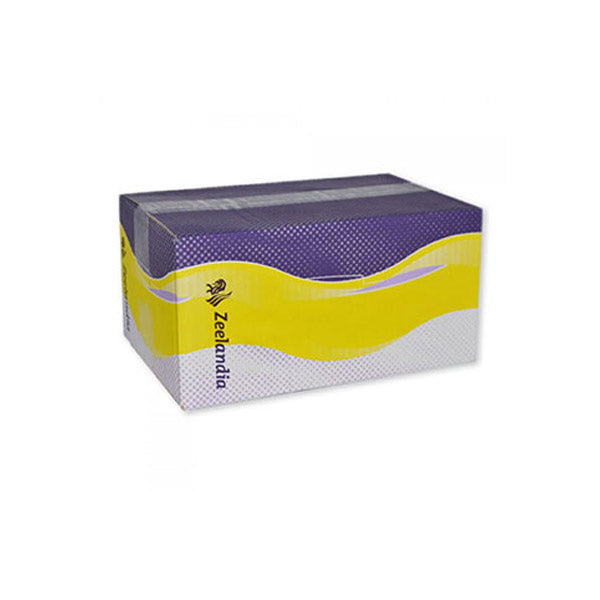 A 7.5 kg packaging box of Zeelandia white fondant, featuring a purple top, yellow and white wavy design elements, and the Zeelandia logo on the side. The box is closed and has a clean, professional appearance.