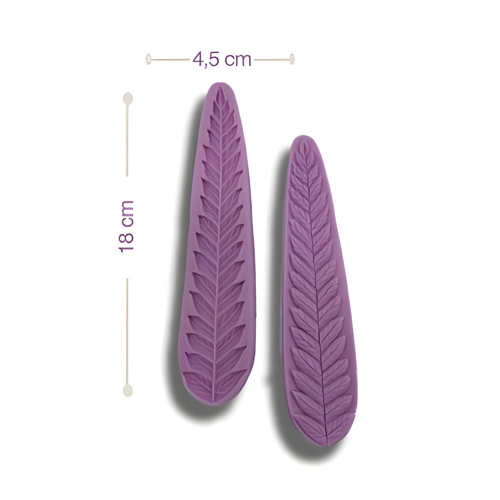 Two purple, leaf-shaped objects with detailed vein patterns. They are 18 cm long and 4.5 cm wide, placed against a white background.